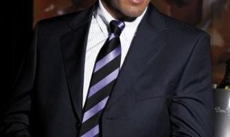 Moška modna kravata, vedno opažena v poslovnem svetu!