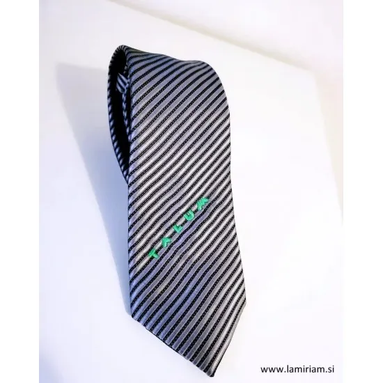 Vezenje na moške kravate V104 Vezenje na kravate, rute in metuljčke