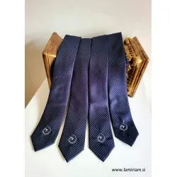 Vezenje na ženske poslovne kravate V102