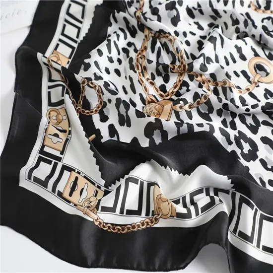 Elegantna ruta leopard črno-bela R100 Modne elegantne rute Elegantna ruta leopard črno-bela R100 Modne elegantne rute