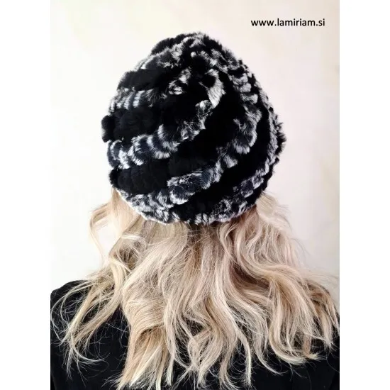 Krznena kapa Melia črno-siva KP100