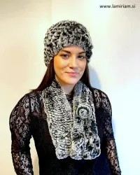 Komplet - kapa in šal