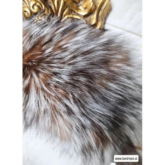 Naglavni trak srebrna lisica melirana rjavo-siva NT101 () Modni naglavni trak iz krzna lisice – topel & eleganten dodatek Naglavni trak srebrna lisica melirana rjavo-siva NT101