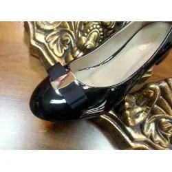 Ženski čevelj črni lak S110